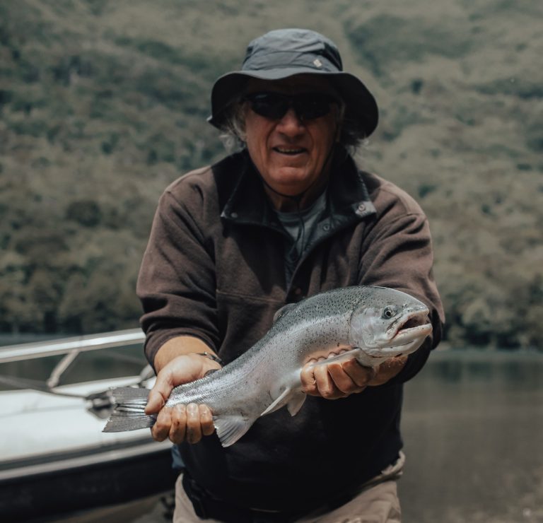 Le Meilleur Matériel pour Pêcher la Truite en Area en 2024 - Fish and Test
