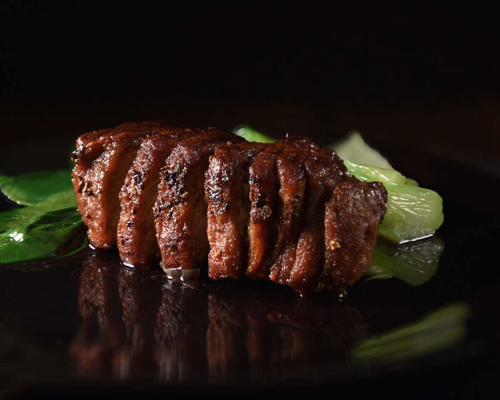 Filet de sanglier rôti à basse température